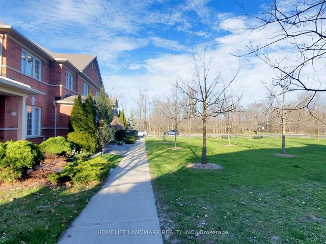 17 Charing Cross Lane, House attached with 3 bedrooms, 3 bathrooms and 4 parking in Markham ON | Image 12