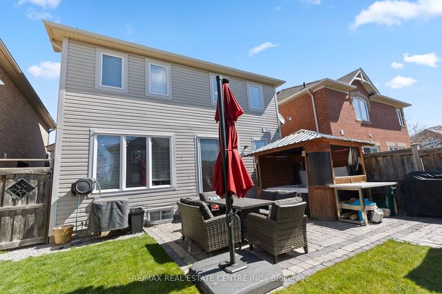 1000 Savoline Blvd W, House detached with 3 bedrooms, 4 bathrooms and 3 parking in Milton ON | Image 31