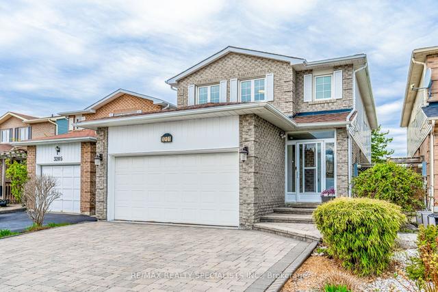 3201 Osbourne Rd, House detached with 4 bedrooms, 3 bathrooms and 3 parking in Mississauga ON | Image 12