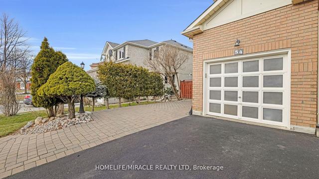 54 Millstone Dr, House attached with 3 bedrooms, 4 bathrooms and 4 parking in Brampton ON | Image 23