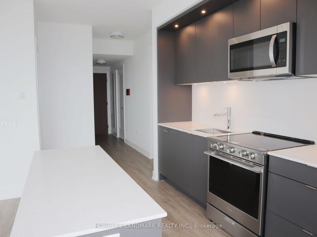 2435 - 20 Inn On The Park Dr, Condo with 2 bedrooms, 2 bathrooms and 1 parking in Toronto ON | Image 3