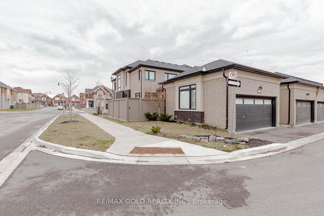 25 Nightjar Dr, House attached with 3 bedrooms, 3 bathrooms and 3 parking in Brampton ON | Image 33