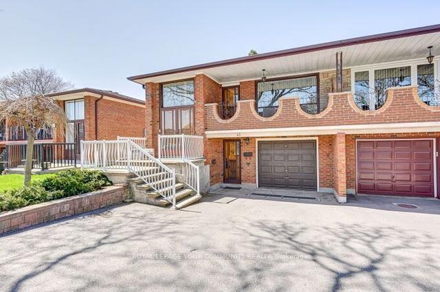 43 Starview Dr, House semidetached with 3 bedrooms, 2 bathrooms and 4 parking in Toronto ON | Image 23