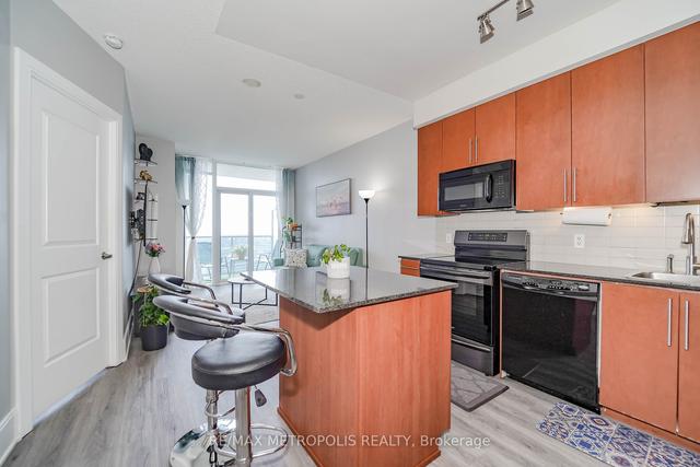 3110 - 330 Burnhamthorpe Rd W, Condo with 1 bedrooms, 2 bathrooms and 1 parking in Mississauga ON | Image 8