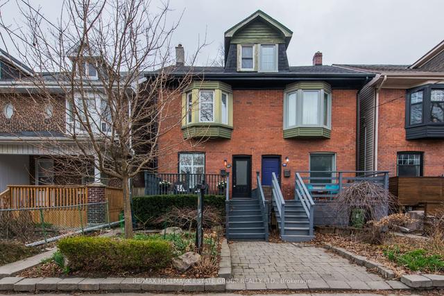 164 Booth Ave, House semidetached with 3 bedrooms, 4 bathrooms and 0 parking in Toronto ON | Image 1