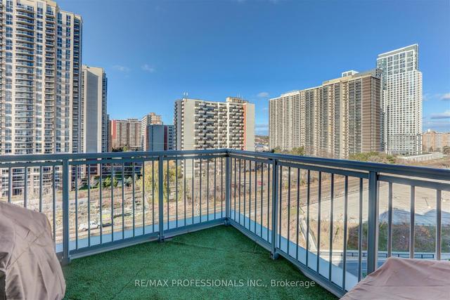801 - 2 Fieldway Rd, Condo with 1 bedrooms, 2 bathrooms and 1 parking in Toronto ON | Image 4