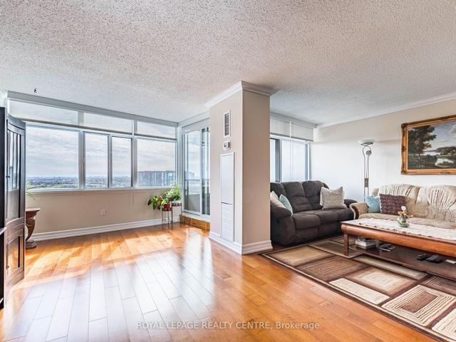 2504 - 3100 Kirwin Ave, Condo with 2 bedrooms, 2 bathrooms and 2 parking in Mississauga ON | Image 6