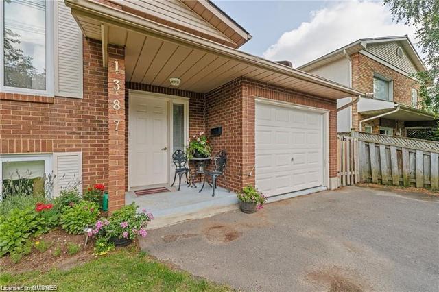 1387 Station Street, House detached with 5 bedrooms, 2 bathrooms and 5 parking in Pelham ON | Image 12