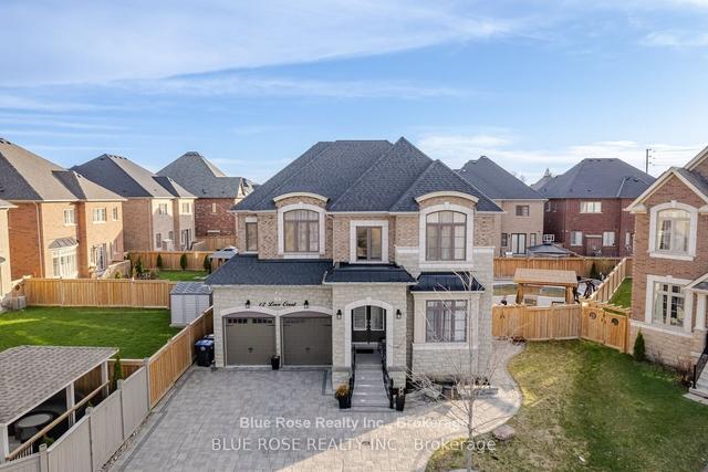 12 Love Crt, House detached with 4 bedrooms, 4 bathrooms and 6 parking in Brampton ON | Image 12