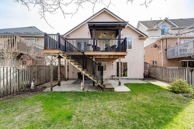 17 Milson Cres, House detached with 1 bedrooms, 3 bathrooms and 3 parking in Guelph ON | Image 29