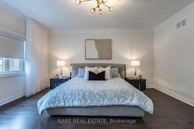 2434 Irene Cres, House detached with 4 bedrooms, 5 bathrooms and 4 parking in Oakville ON | Image 10