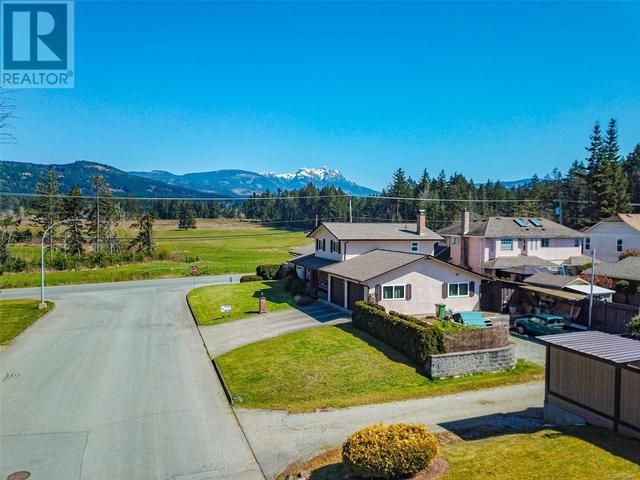 3500 Bishop Cres, House detached with 4 bedrooms, 3 bathrooms and 4 parking in Port Alberni BC | Image 4