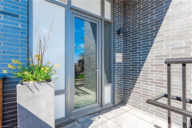 103 - 73 Arthur Street S, House attached with 3 bedrooms, 2 bathrooms and 1 parking in Guelph ON | Image 1