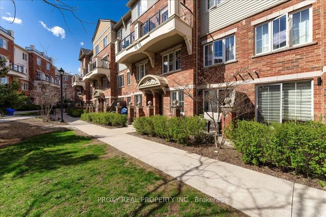 29 - 19 Hays Blvd, Townhouse with 2 bedrooms, 2 bathrooms and 2 parking in Oakville ON | Image 37