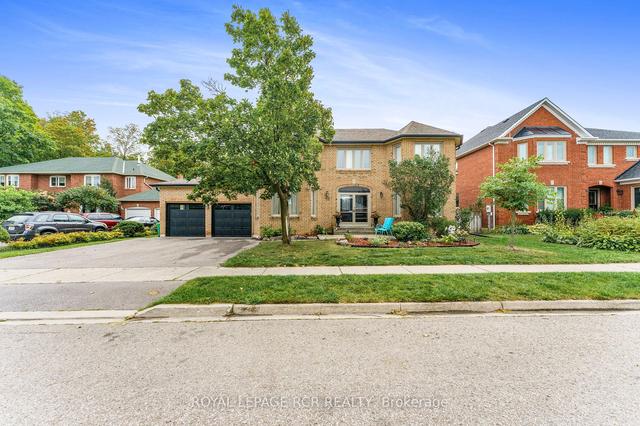 22 Ridelle Crt, House detached with 5 bedrooms, 5 bathrooms and 5 parking in Brampton ON | Image 1