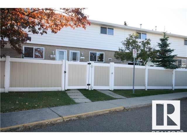 7731 37 Av Nw, House attached with 3 bedrooms, 2 bathrooms and null parking in Edmonton AB | Image 1