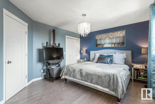 5928 12 Av Sw, House detached with 3 bedrooms, 2 bathrooms and null parking in Edmonton AB | Image 24