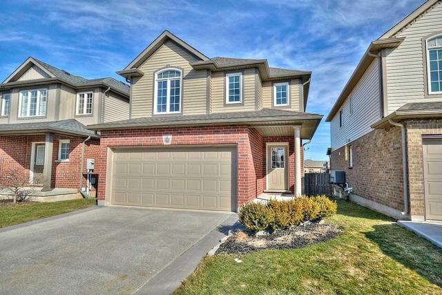 6616 Mary Dr, House detached with 3 bedrooms, 3 bathrooms and 2 parking in Niagara Falls ON | Image 1
