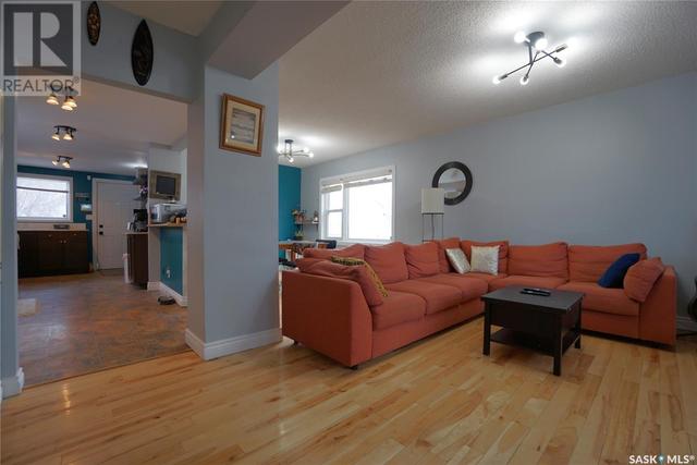 2071 Wallace Street, House detached with 3 bedrooms, 1 bathrooms and null parking in Regina SK | Image 3