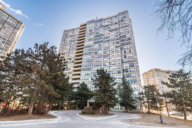 1205 - 24 Hanover Rd, Condo with 1 bedrooms, 1 bathrooms and 1 parking in Brampton ON | Image 1