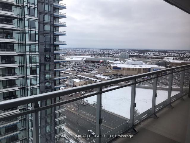 1303 - 2520 Eglinton Ave W, Condo with 1 bedrooms, 2 bathrooms and 1 parking in Mississauga ON | Image 11