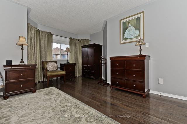 6348 Lisgar Dr, House detached with 5 bedrooms, 5 bathrooms and 4 parking in Mississauga ON | Image 11