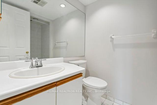 402 - 4450 Tucana Crt, Condo with 2 bedrooms, 2 bathrooms and 2 parking in Mississauga ON | Image 5