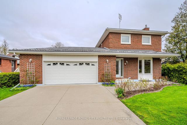 2 Beverley St, House detached with 2 bedrooms, 4 bathrooms and 6 parking in Guelph ON | Image 1