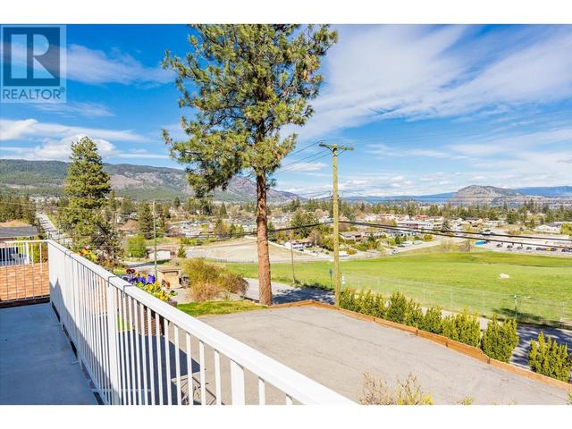 3680 Webber Road, House detached with 4 bedrooms, 3 bathrooms and 4 parking in West Kelowna BC | Image 11