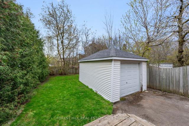 195 Strathearn Rd, House detached with 3 bedrooms, 3 bathrooms and 3 parking in Toronto ON | Image 28