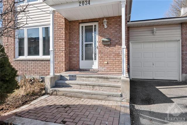 2034 Frank Bender Street, Home with 3 bedrooms, 3 bathrooms and 5 parking in Ottawa ON | Image 3