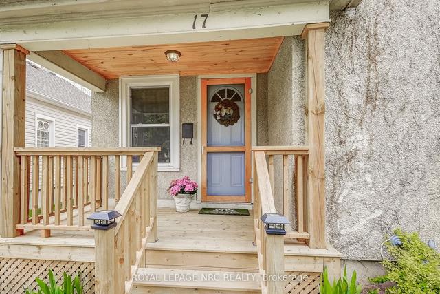 17 Marquis St, House detached with 3 bedrooms, 2 bathrooms and 2 parking in St. Catharines ON | Image 12