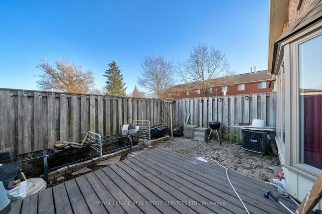 502 Barton St, Townhouse with 3 bedrooms, 3 bathrooms and 2 parking in Hamilton ON | Image 26
