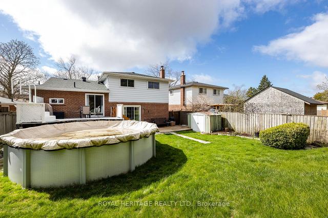 924 Dublin St, House detached with 4 bedrooms, 2 bathrooms and 3 parking in Whitby ON | Image 21