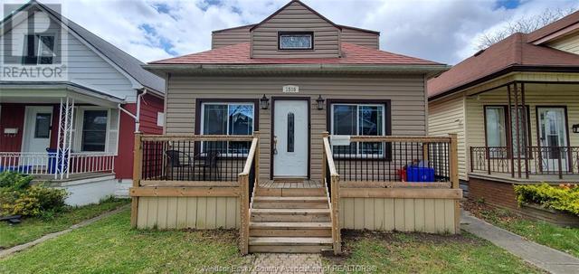 1509 Lincoln Road, House detached with 4 bedrooms, 2 bathrooms and null parking in Windsor ON | Image 1