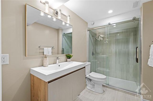 Full bath in Finished basement. | Image 25