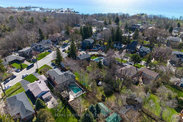 36 Cliffcrest Dr, House detached with 3 bedrooms, 2 bathrooms and 6 parking in Toronto ON | Image 37