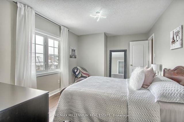 66 Wild Indigo Cres, House detached with 4 bedrooms, 4 bathrooms and 6 parking in Brampton ON | Image 24
