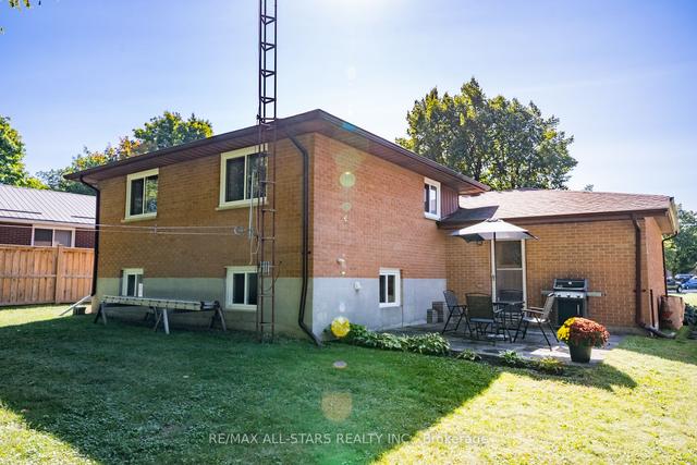 18 Heron Dr, House detached with 3 bedrooms, 2 bathrooms and 3 parking in Brock ON | Image 20