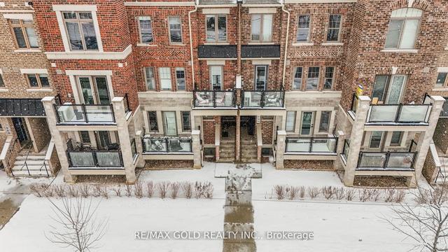 232 - 2355 Sheppard Ave W, Townhouse with 3 bedrooms, 2 bathrooms and 1 parking in Toronto ON | Image 12