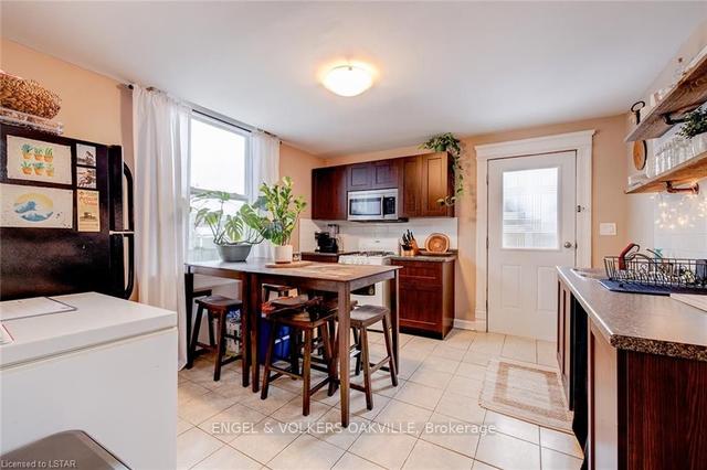 557 Ontario St, House detached with 3 bedrooms, 3 bathrooms and 5 parking in London ON | Image 18