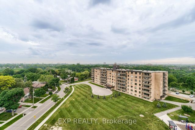 1019 - 80 Esther Lorrie Dr, Condo with 2 bedrooms, 2 bathrooms and 1 parking in Toronto ON | Image 7