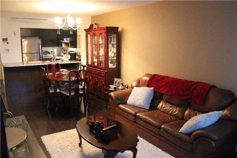 1002 - 335 Rathburn Rd, Condo with 1 bedrooms, 1 bathrooms and 1 parking in Mississauga ON | Image 3