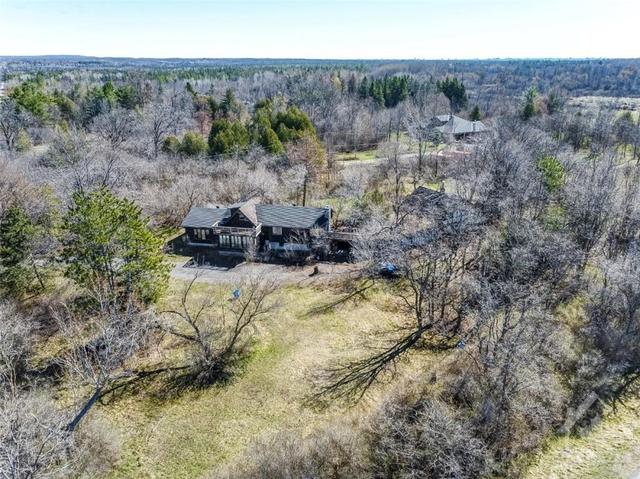6 Constance Lake Road, House detached with 3 bedrooms, 2 bathrooms and 10 parking in Ottawa ON | Image 1