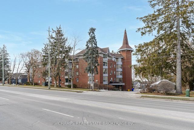 103 - 384 Erb St W, Condo with 2 bedrooms, 1 bathrooms and 1 parking in Waterloo ON | Image 32