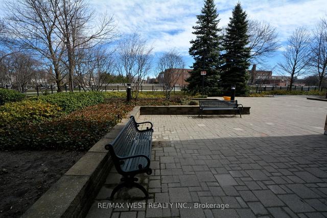 107 - 455 Rosewell Ave, Condo with 2 bedrooms, 2 bathrooms and 2 parking in Toronto ON | Image 29