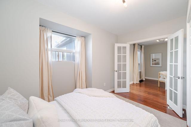 31 East 19th St, House detached with 3 bedrooms, 1 bathrooms and 2 parking in Hamilton ON | Image 13