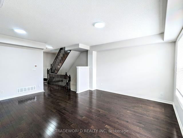 70 Donald Buttress Blvd W, House attached with 3 bedrooms, 4 bathrooms and 2 parking in Markham ON | Image 39