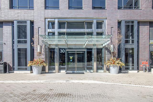 1108 - 30 Gibbs Rd, Condo with 2 bedrooms, 2 bathrooms and 1 parking in Toronto ON | Image 12