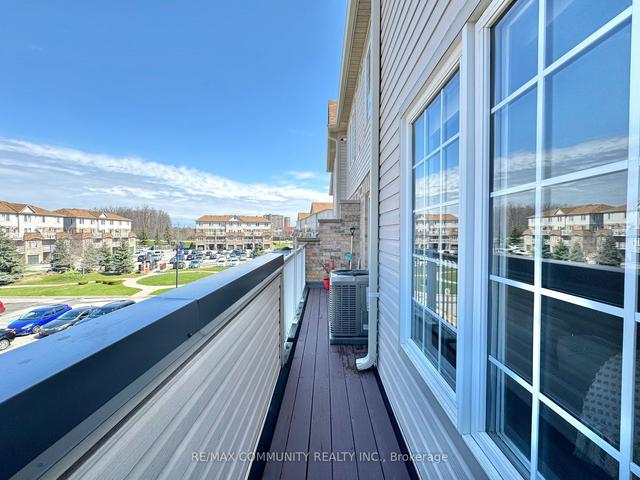 22 - 200 Mclevin Ave, Townhouse with 2 bedrooms, 1 bathrooms and 1 parking in Toronto ON | Image 9